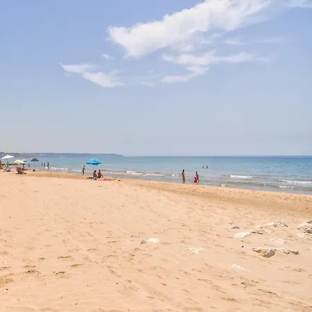 Holiday home 3 Bedroom Awesome In