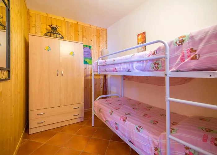 3 Bedroom Awesome In Дом отдыха *